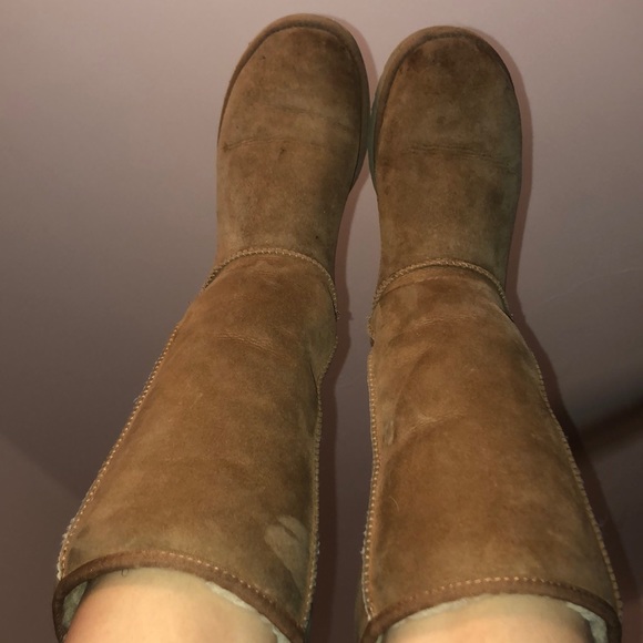 tall uggs outfit